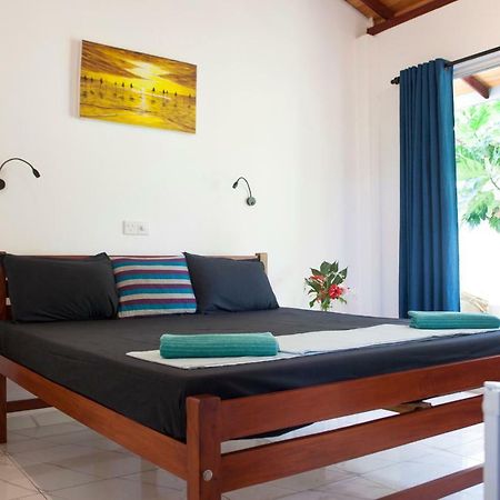 فندق Alvas House هيكادوفا المظهر الخارجي الصورة